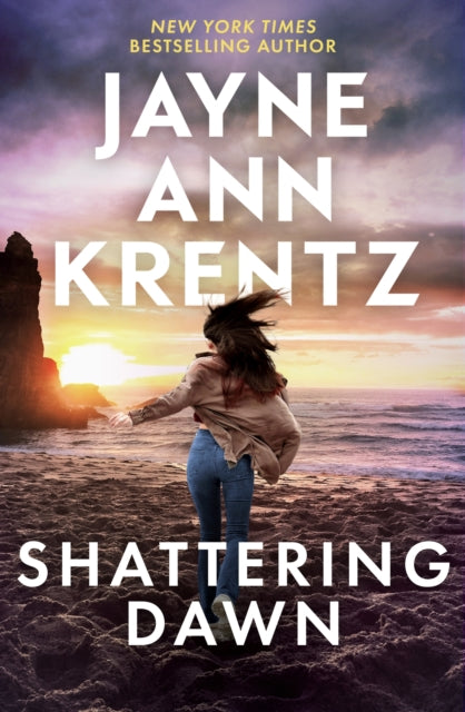 Shattering Dawn : A page-turning romantic suspense novel from the bestselling author (ISBN: 9780349441788)