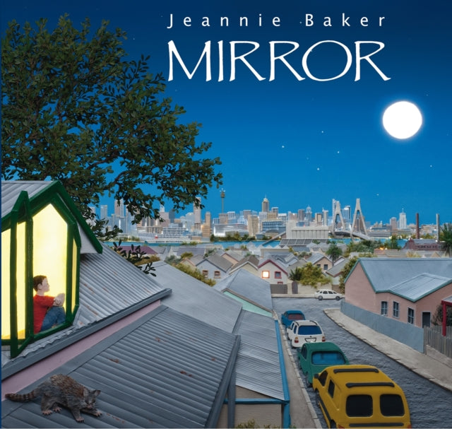Mirror : An innovative picture book tale of two parallel lives, ideal for understanding other cultures and perspectives for children aged 5-9 (ISBN: 9781406309140)